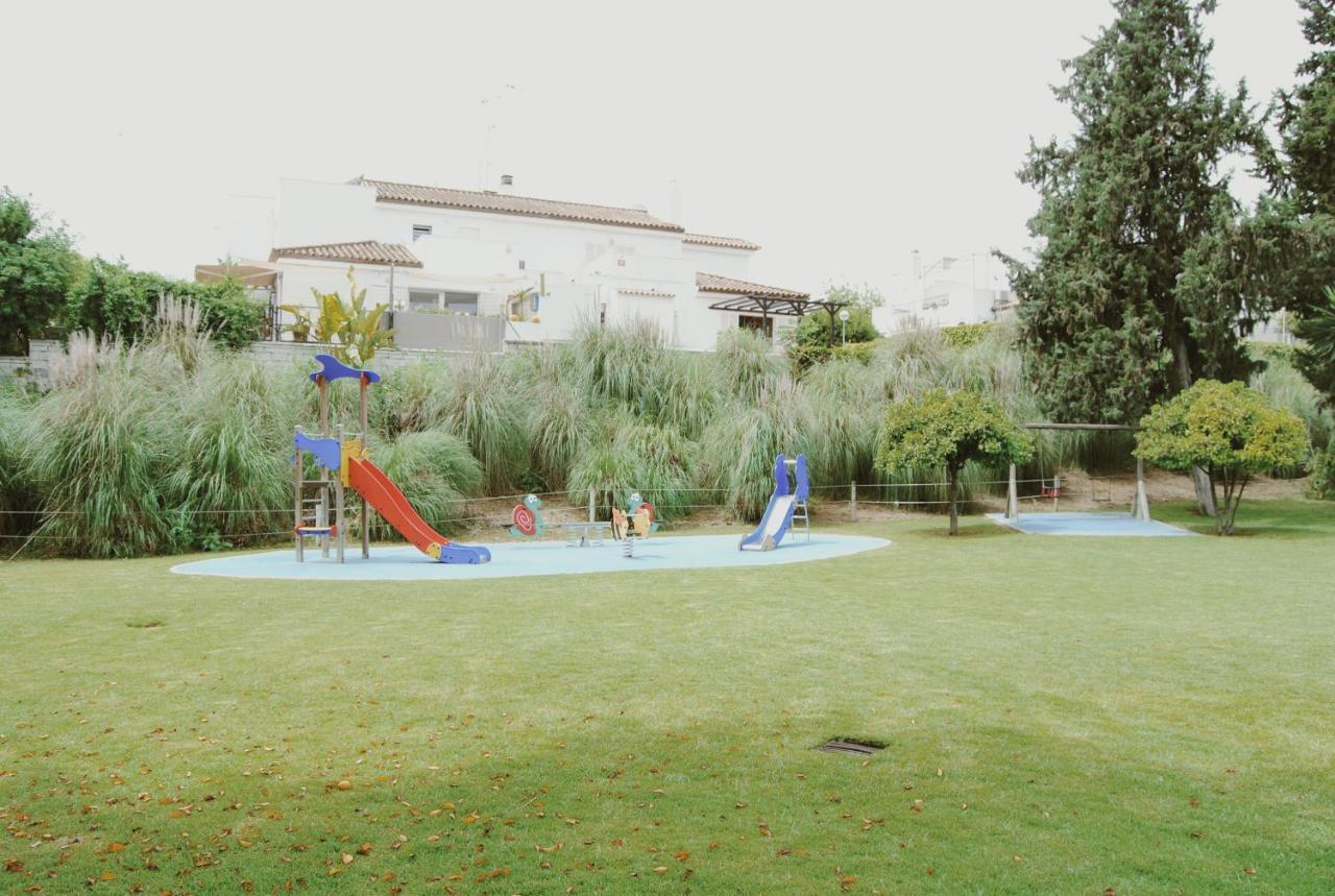 Mholidays Tomares Bagian luar foto